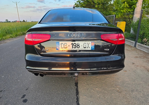 Audi A4 cena 36900 przebieg: 213000, rok produkcji 2013 z Słupca małe 92